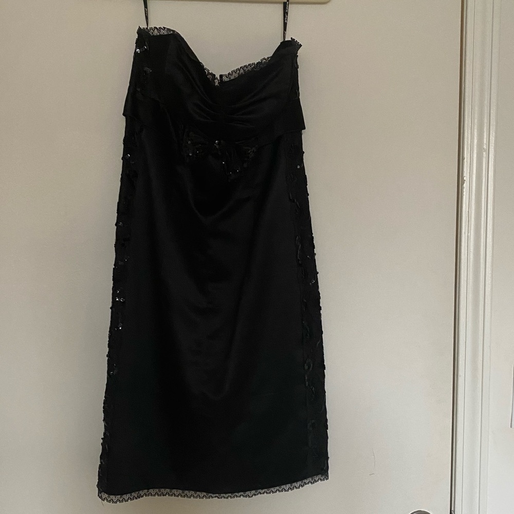 Betsey Johnson black sweetheart neck dress